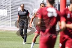 3. Liga; FC Ingolstadt 04 - Trainingsauftakt, erstes Training nach der Sommerpause; Cheftrainerin Sabrina Wittmann (FCI)