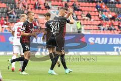 2.BL; FC Ingolstadt 04 - 1. FC Nürnberg - Stefan Kutschke (30, FCI) bedankt sich für die Vorlage, Filip Bilbija (35, FCI) Geis Johannes (5 , 1.FCN)