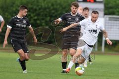 Bezirksliga - Saison 2025/26- TSV Gaimersheim - TSV Rohrbach - Thomas Schreiner (Nr.10 - TSV Gaimersheim) - Niklas Schabenberger schwarz Rohrbach - Foto: Meyer Jürgen