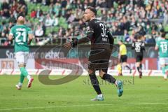 2.BL; SV Werder Bremen - FC Ingolstadt 04; Patrick Schmidt (32, FCI) ärgert sich Tor Chance verpasst