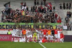 3.Liga - Saison 2022/2023 - Erzgebirge Aue - FC Ingolstadt 04 - Die Mannschaft bedankt sich bei den mitgereisten Fans - jubel  - Foto: Meyer Jürgen