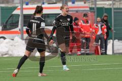 2023_12_10 - 2. Bundesliga - Saison 2023/24 - FC Ingolstadt 04 Frauen - VFL Wolfsburg - Nina Penzkofer (Nr.29 - FCI Frauen) mit dem 1:0 Führungstreffer jubel - Foto: Meyer Jürgen