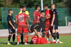 Bezirksliga - Saison 2022/2023 - FC Fatih Ingolstadt - SV Manching  - Dzenis Seferovic schwarz Manching foult Akif Abasikeles rot FC Fatih und bekommt die rote Karte - Foto: Meyer Jürgen