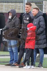 A - Junioren Bundesliga Süd/Südwest -  Saison 2021/2022 - FC Ingolstadt 04 - Eintracht Frankfurt - Stefan Kutschke (#30 FCI) als Zaungast beim Spiel - Foto: Meyer Jürgen