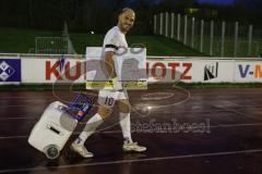 Toto Pokal; Halbfinale; FV Illertissen - FC Ingolstadt 04; Einzug ins Toto Pokal Finale mit Scheck Max Dittgen (10, FCI)