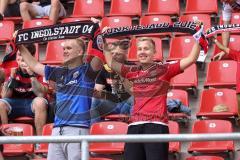 DFB Pokal; FC Ingolstadt 04 - Erzgebirge Aue; Begrenzte Zahl an Fans im Stadion, Schal Spruch Jubel Applaus Gesang