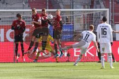 3. Liga - FC Ingolstadt 04 - Waldhof Mannheim - Freistoß, Martinovic Dominik (11 Mannheim) Caniggia Ginola Elva (14, FCI) Stefan Kutschke (30, FCI) Marcel Gaus (19, FCI) Filip Bilbija (35, FCI) Torwart Fabijan Buntic (24, FCI)