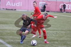 Bayernliga - Frauen - Saison 2022/2023 - FC Ingolstadt 04 II -TSV Schwaben Augsburg - Annika Siebenhüter rot FCI - Nicole Wagner schwarz Augsburg - Foto: Meyer Jürgen