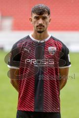 Arian Llugiqi (29, FCI) ; FC Ingolstadt 04; 2.BL, Porträttermin 2021/2022
