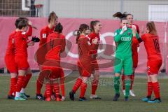 2. Frauen-Bundesliga - Testspiel - Saison 2021/2022 - FC Ingolstadt 04 - SV 67 Weinberg - Die Mannschaft motiviert sich vor dem Spiel - Foto: Meyer Jürgen