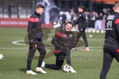 3. Liga; SC Verl - FC Ingolstadt 04; vor dem Spiel Moritz Seiffert (23, FCI) Pascal Testroet (37, FCI)
