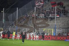3. Liga - Saison 2026/27 - Waldhof Mannheim - FC Ingolstadt 04 -  die Spieler bedanken sich bei den Fans -  - XXXXX - Foto: Meyer Jürgen