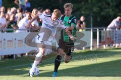 Testspiel - SpVgg Greuther Fürth - FC Ingolstadt 04 - Maximilian Neuberger (Nr.38 - FCI) - Seufert Nils (#8 Fürth) - Foto: Jürgen Meyer