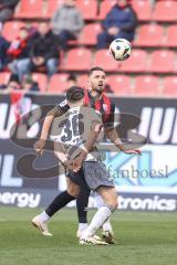 3. Liga; FC Ingolstadt 04 - SV Sandhausen; Pascal Testroet (37, FCI) Zweikampf Kampf um den Ball Stolze Sebastian (36 SVS)