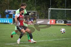 Kreisliga - Saison 2026/27- Türkisch SV Ingolstadt - SV Hundszell - Hakan Düzgün rot Türkisch  - Lucas Steinbach TW Hundszell  - Foto: Meyer Jürgen