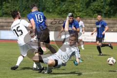 Kreisliga - Saison 2022/2023 - DJK Ingolstadt - SV Sandersdorf - Philipp Roeckl Torwart DJK Ing - Max Auernhammer weiss DJK Ing - Patrick Mack blau Sandersdorf. -Foto: Meyer Jürgen