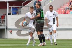 2.BL; FC Ingolstadt 04 - SpVgg Greuther Fürth; Testspiel; Streit, Dennis Eckert Ayensa (7, FCI) Seguin Paul (33 Fürth) Rico Preisinger (6, FCI)