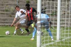 *** Bayernliga Nord - Saison 2025/26 - FC Ingolstadt 04 II - ATSV Erlangen - Jason Osei Tutu (Nr.11 - FC Ingolstadt II) - Ulrich Spies weiss Erlangen - Emanuel Agyekum Torwart ErlangenFoto: Meyer Jürgen
