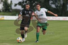 Kreisliga - SV Manching II — FC Fatih Spor Ingolstadt -  Ramazan Kurnaz schwarz Fatih Ingolstadt - Josef Huber weiss Manching - Foto: Jürgen Meyer