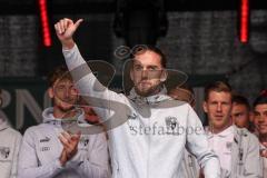 3. Liga; FC Ingolstadt 04 - offizielle Mannschaftsvorstellung auf dem Ingolstädter Stadtfest, Rathausplatz; Valmir Sulejmani (7, FCI)