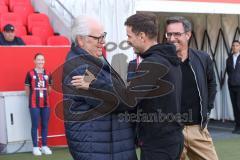 3. Liga - Saison 2024/25 - FC Ingolstadt 04 - SV Wehen Wiesbaden - Verabschiedung  - Alexander Röhrl - Vorsitzender des Vorstandes Peter  Jackwerth (FCI) - XXXXX - Foto: Meyer Jürgen
