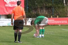 Kreisliga - Saison 2023/24 - Türkisch SV Ing - FC Gerolfing -  - Lukas Achhammer grün Gerolfing wird gefoult von Alberto Rodriguez Pena Torwart Türkisch und es gibt Elfmeter - Leo Zängler Gerolfing verschiesst den Elfmeter - Foto: Meyer Jürgen