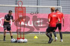 Bayernliga Süd - Saison 2022/2023 - FC Ingolstadt 04 II -  Trainingsauftakt - Käs Alexander Trainer FCI - Foto: Meyer Jürgen