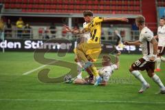3. Liga - Saison 2026/27 - FC Ingolstadt 04 - Alemannia Aachen - Matti Wagner (Nr.3 - Alemannia Aachen) - Lars Lokotsch (Nr.13 - FCI) - Foto: Meyer Jürgen