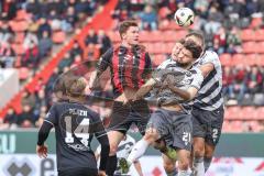 3. Liga; FC Ingolstadt 04 - SV Sandhausen; Zweikampf Kampf um den Ball Sebastian Grönning (11, FCI) Schikora Marco (21 SVS) Girdvainis Edvinas (2 SVS) Max Plath (14 FCI)