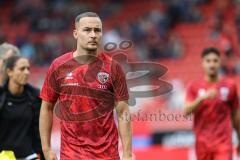 3. Liga; FC Ingolstadt 04 - SSV Jahn Regensburg; vor dem Spiel Mattis Hoppe (2, FCI)