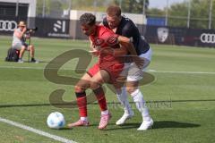 * Testspiel - Saison 2025/26 - FC Ingolstadt 04 - FSV Zwickau - Yann Sturm (Nr.7 - FC Ingolstadt 04) - Oliver Fobassam (Nr.22 - FSV Zwickau) - Foto: Meyer Jürgen