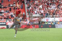 3. Liga; FC Ingolstadt 04 - SSV Jahn Regensburg; Yannick Deichmann (20, FCI) Hermes Lucas (27 SSV) Zweikampf Kampf um den Ball