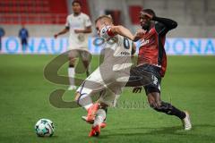 3. Liga - Saison 2026/27 - FC Ingolstadt 04 - TSG Hoffenheim II - Joseph Ganda (Nr.16 - FCI) - Valentin Lässig (Nr.6 - Hoffenheim) - Foto: Meyer Jürgen