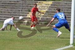 Bayernliga Nord - Saison 2023/24 - FC Ingolstadt 04 II - TSV Abtswind - Aurel Kuqanaj (Nr.20 - FCI) - Reusch Felix Torwart Abtwind - Foto: Meyer Jürgen