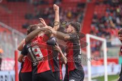 3. Liga; FC Ingolstadt 04 - FC Viktoria Köln; Tor Jubel Treffer Simon Lorenz (32, FCI) 1:0 Mladen Cvjetinovic (19, FCI) Max Besuschkow (17, FCI)