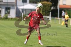 Kreisliga - Saison 2025/26- SV Hundszell - SV Zuchering - Leander Friedl rot Zuchering - XXXXX - Foto: Meyer Jürgen