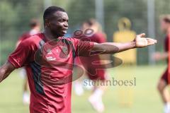 3. Liga; FC Ingolstadt 04 - Trainingsauftakt nach Sommerpause; Obed Ugondu (17, FCI)
