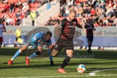 2.BL; FC Ingolstadt 04 - SSV Jahn Regensburg; Maximilian Beister (11, FCI) überwindet Torwart Alexander Meyer (1 SSV) und trifft zum #1:3 Abschlußtreffer Tor Jubel Treffer