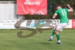 Kreisliga - Saison 2023/24 - Türkisch SV Ing - FC Gerolfing -  - Lukas Achhammer grün Gerolfing wird gefoult von Alberto Rodriguez Pena Torwart Türkisch und es gibt Elfmeter - Leo Zängler Gerolfing verschiesst den Elfmeter - Foto: Meyer Jürgen