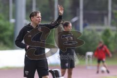 Relegation 2 - U17 - SSV Jahn Regensburg - FC Ingolstadt 04 - Max Gärtner und Cheftrainerin Sabrina Wittmann (FCI)