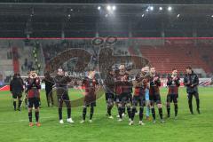 2.BL; FC Ingolstadt 04 - Erzgebirge Aue; Spieler bedanken sich bei den Fans, Visar Musliu (16, FCI) Cheftrainer Rüdiger Rehm (FCI) Christian Gebauer (22, FCI) Stefan Kutschke (30, FCI) Nico Antonitsch (5, FCI) Rico Preißinger (6, FCI) Michael Heinloth (17