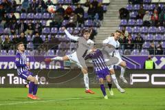 2.BL; Erzgebirge Aue - FC Ingolstadt 04; Flanke Thomas Keller (27, FCI) Stefan Kutschke (30, FCI) Bussmann Gaetan (2 Aue)