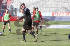 3. Liga - FC Ingolstadt 04 - 1. FC Kaiserslautern - Warmup Torwarttrainer Alexander Kunze (FCI)