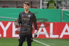 DFB Pokal; FC Ingolstadt 04 - SV Darmstadt 98; Torwart Markus Ponath (40, FCI) vor dem Spiel