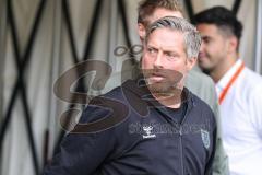 3. Liga; FC Ingolstadt 04 - SSV Jahn Regensburg; vor dem Spiel Cheftrainer Michael Wimmer (SSV)