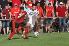 Toto Pokal - Saison 2022/2023 - SpVgg Heßdorf - FC Ingolstadt 04 - Valmir Sulejmani (Nr.7 - FCI) - Steffen Büttner (Nr.3 - SpVgg Hessdorf) - Foto: Meyer Jürgen