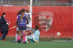 2. Bundesliga Frauen - Saison 2025/26 - FC Ingolstadt 04 Frauen - FSV Mainz -  Der 1:0 Führungstreffer durch - Nina Penzkofer (Nr.29 - FC Ingolstadt Frauen I) - Matsumoto Mamiko Torwart Mainz - jubel -  - Foto: Meyer Jürgen