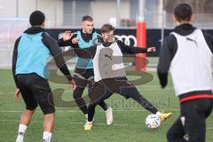 3. Liga; 1. Training nach Winterpause, 2023 FC Ingolstadt 04; Jeroen Krupa (48, FCI) Max Dittgen (10, FCI)