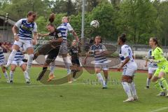 2. Frauen-Bundesliga - Saison 2021/2022 - FC Ingolstadt 04 - MSV Duisburg - Der 1:0 Führungstreffer durch Reischmann Stefanie (#21 FCI) - jubel - Vobian Selina weiss Duisburg links - O`Riordan Claire Marie #3 Duisburg - Mahmutovic Ena Torwart Duisburg - F