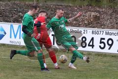 Testspiel - SV Manching - TSV Pöttmes - Thomas Schreiner (#11 Manching) - Martin Frontec (#20 Manching) - Foto: Jürgen Meyer